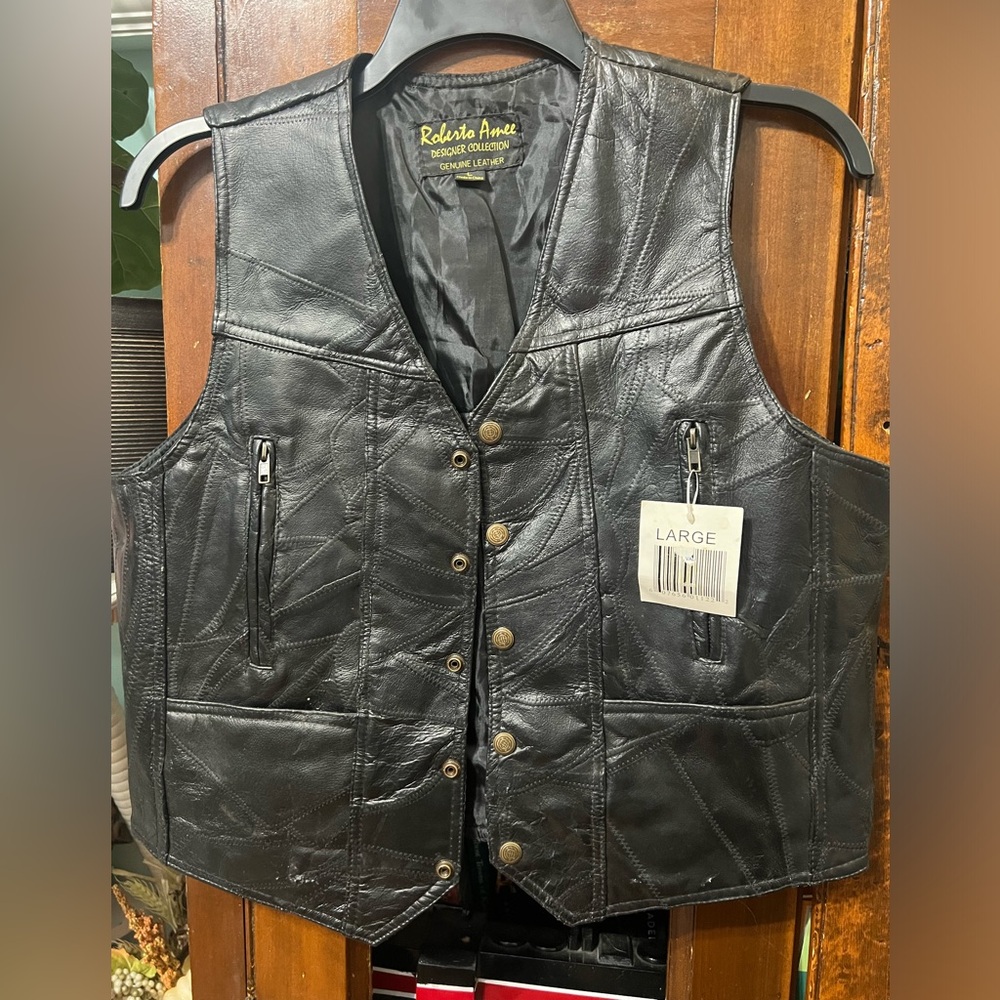 NWT Vintage Roberto Amee 100% Leather Black  Motorcycle Vest Men's size Large L